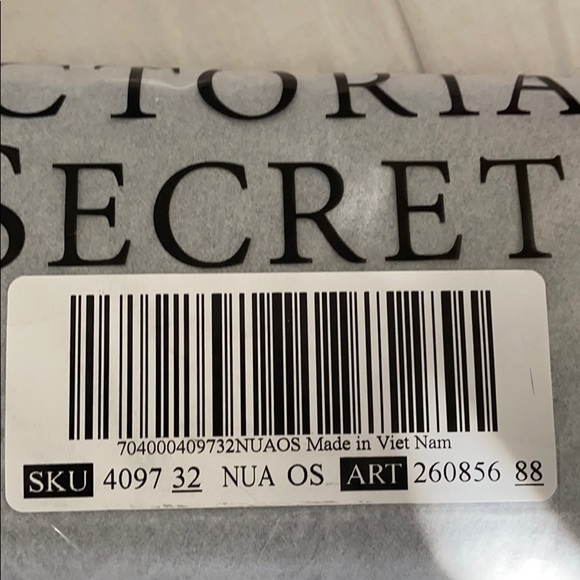 COPY bc order was cxl’d- New! The Victoria Tech Wristlet 😱🥰🤟🏼 - Picture 7 of 7